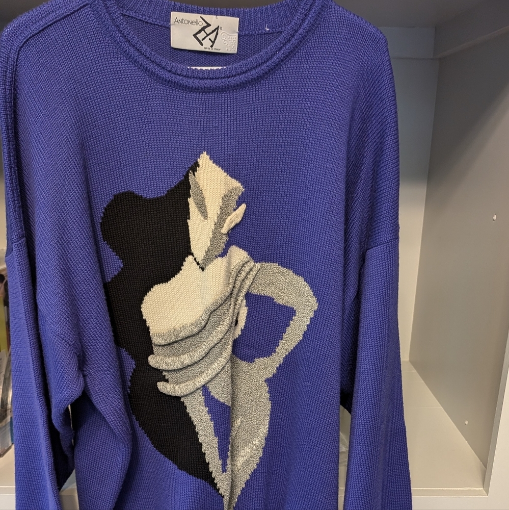 Men's XXL blue sweater with woman motif 100% wool hardly worn